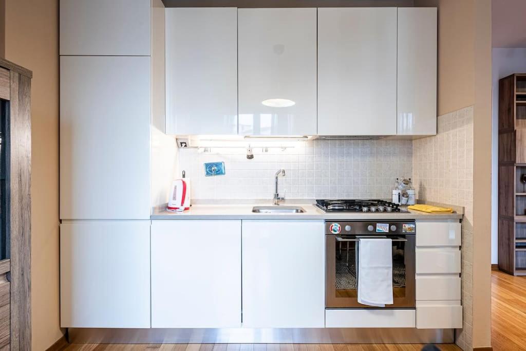 Leopolda Apartment Free Wi-Fi Firenze Eksteriør bilde